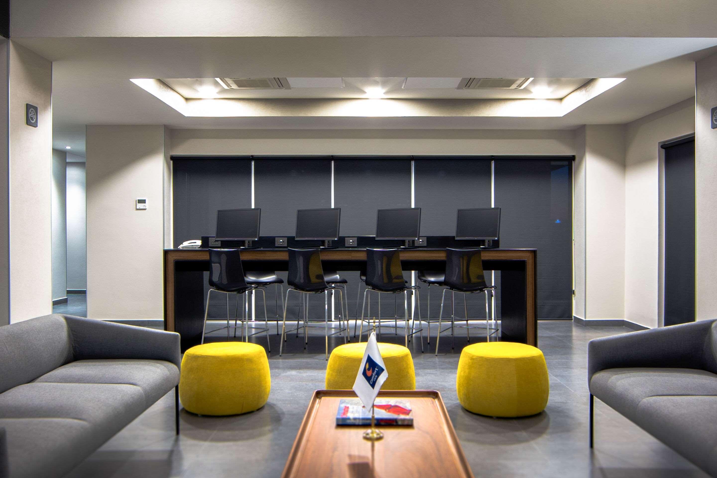 Comfort Inn Делисьяс Экстерьер фото